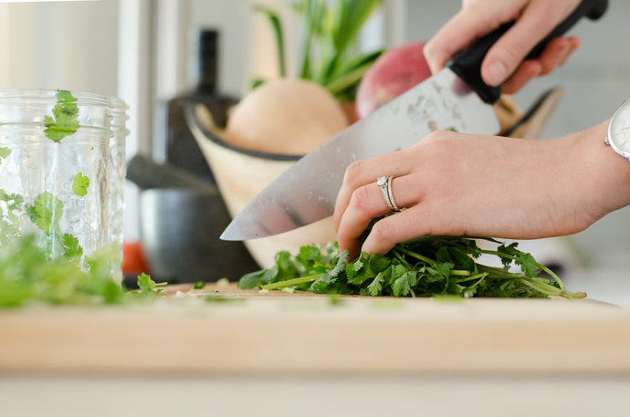 How to organize and protect your knives with knife holder